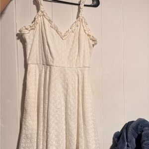 White Dress Altard State